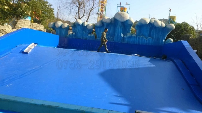杭州乐园膜结构冲浪池.jpg